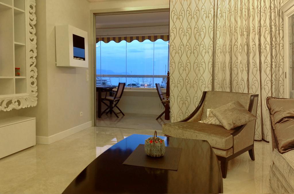 Apartments At Commodoro Villeneuve-Loubet Esterno foto
